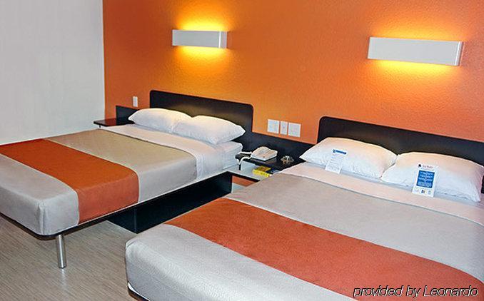 Motel 6-Canton, Tx Εξωτερικό φωτογραφία