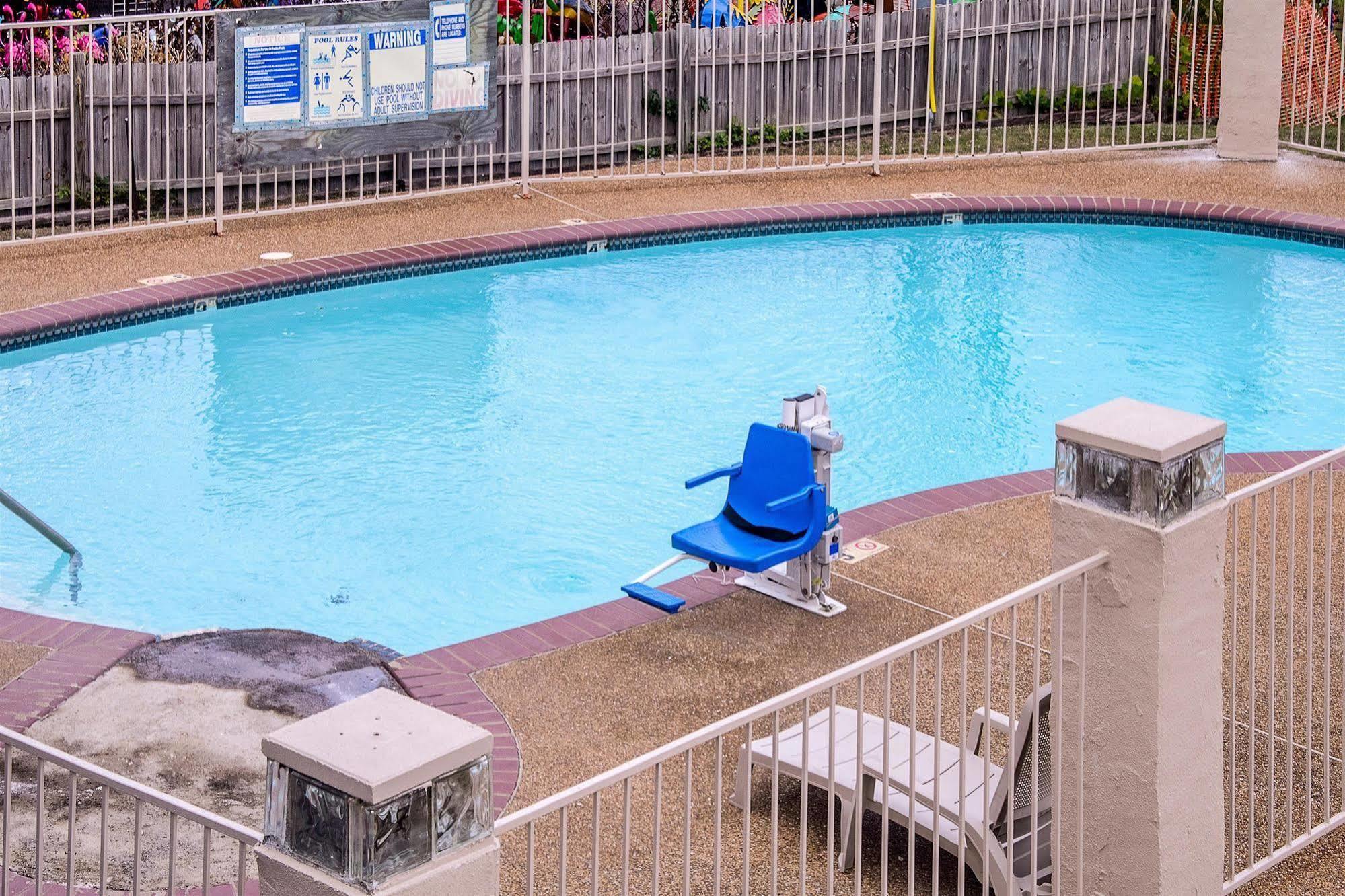 Motel 6-Canton, Tx Εξωτερικό φωτογραφία